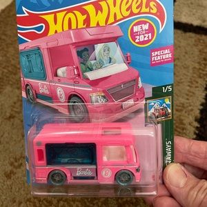 HOTWHEELS🔥Barbie Dream Camper